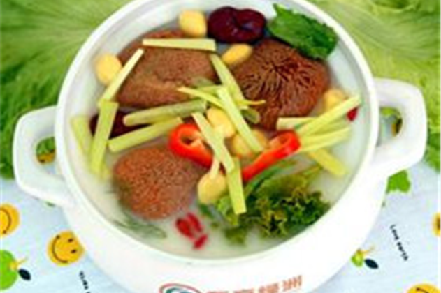 金宮，金宮雞精，金宮味精，金宮火鍋底料，金宮香腸臘肉調(diào)料，金宮小龍蝦調(diào)料，金宮魚(yú)調(diào)料，金宮調(diào)料定制，金宮調(diào)味品定制
