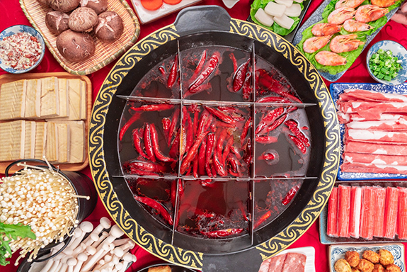 金宮，金宮雞精，金宮味精，金宮火鍋底料，金宮香腸臘肉調(diào)料，金宮小龍蝦調(diào)料，金宮魚(yú)調(diào)料，金宮調(diào)料定制，金宮調(diào)味品定制