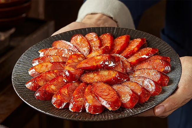 今年立冬后第一頓金宮香腸“C味”出道，快來(lái)過(guò)把癮吧